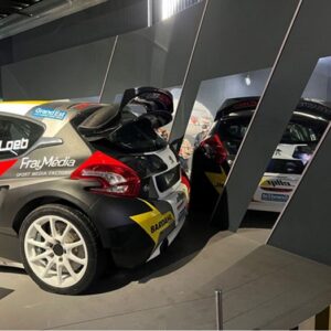 Spiegelfolie Aslan SE 75 MirrorEffect Silber Autosalon