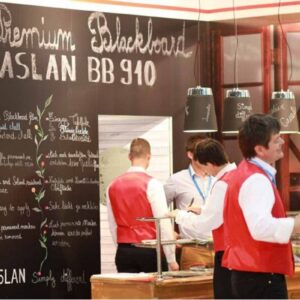 Tafelfolie Aslan BB 910 für flüssige Kreide iin einem Restaurant