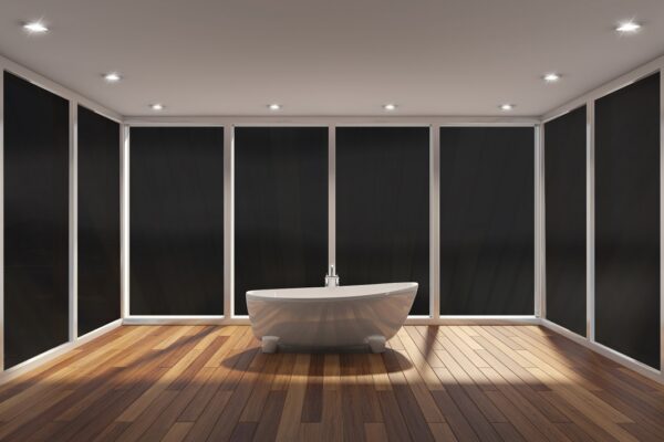 Sichtschutzfolie Blackout zur Verdunkelung in einem Baderaum