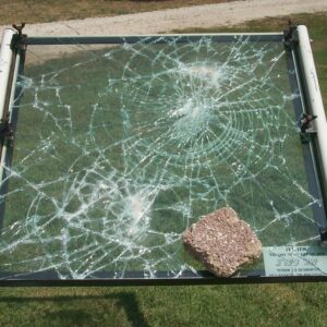 Splitterschutzfolie SAF 1200 mit sprengungshemmenden Eigenschaften