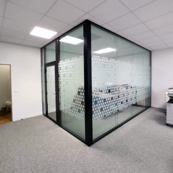 Fensterfolie Hive mit geometrischem Muster